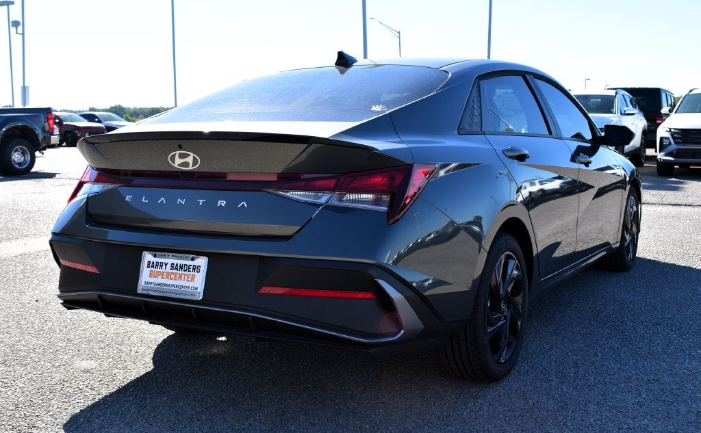 2026 Hyundai Elantra SEL Sport Plus