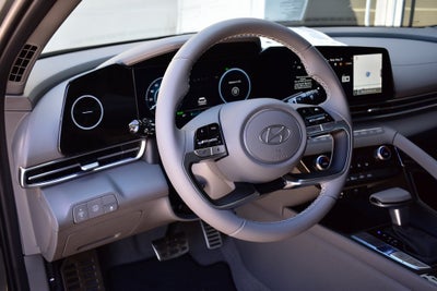 2025 Hyundai Elantra Hybrid SEL Sport