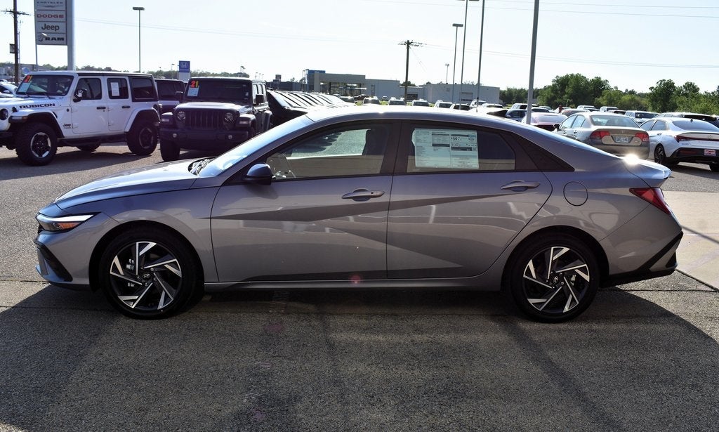 2025 Hyundai Elantra Hybrid SEL Sport