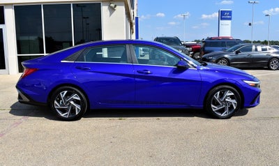 2025 Hyundai Elantra Hybrid Limited