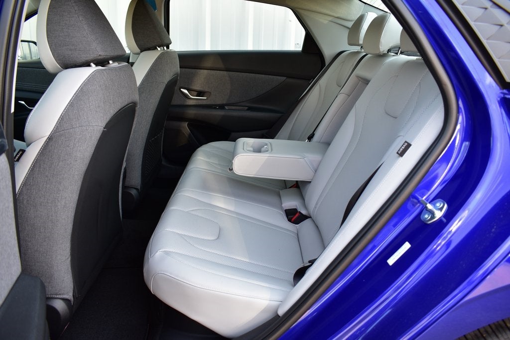 2025 Hyundai Elantra Hybrid Limited