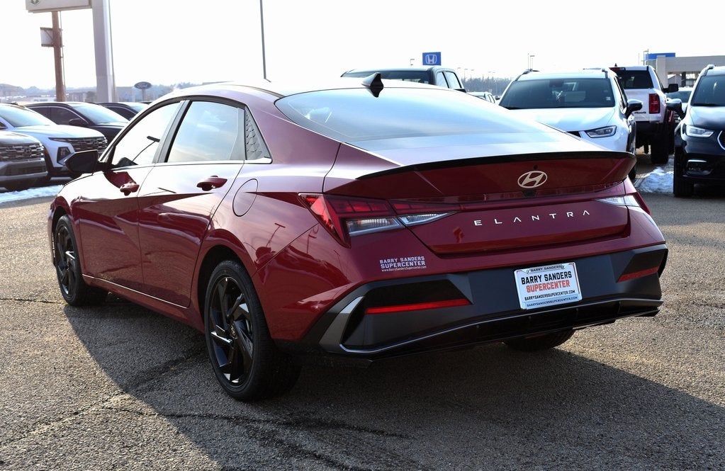 2026 Hyundai Elantra SEL Sport Premium