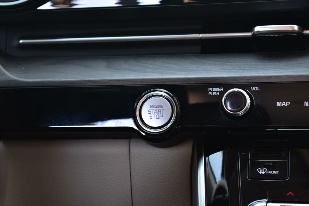 2024 Kia Carnival EX