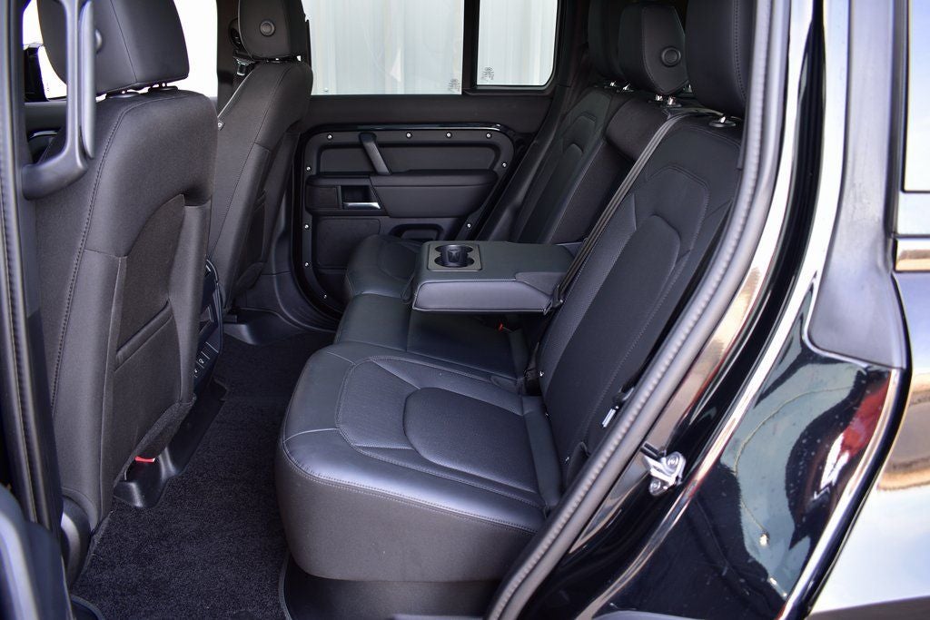 2025 Land Rover Defender 110 S AWD