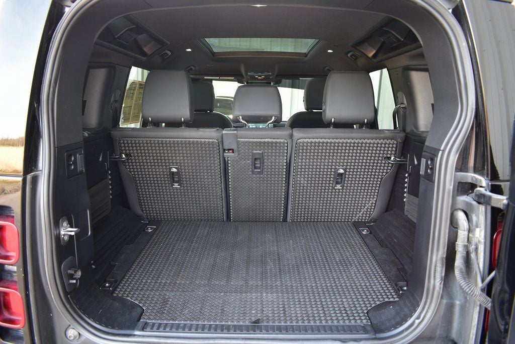 2025 Land Rover Defender 110 S AWD