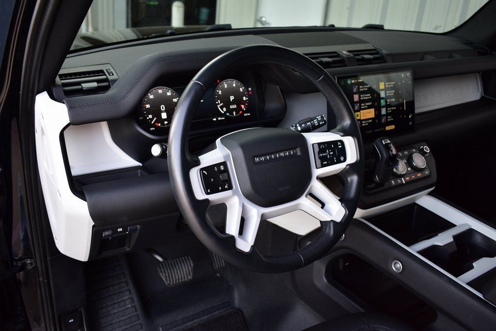 2025 Land Rover Defender 110 S AWD