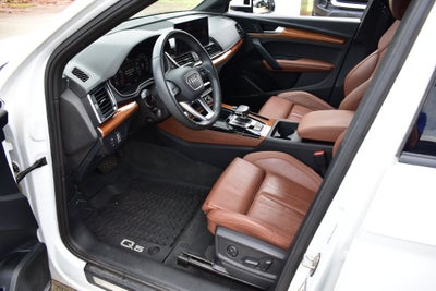 2023 Audi Q5 45 S line Premium quattro