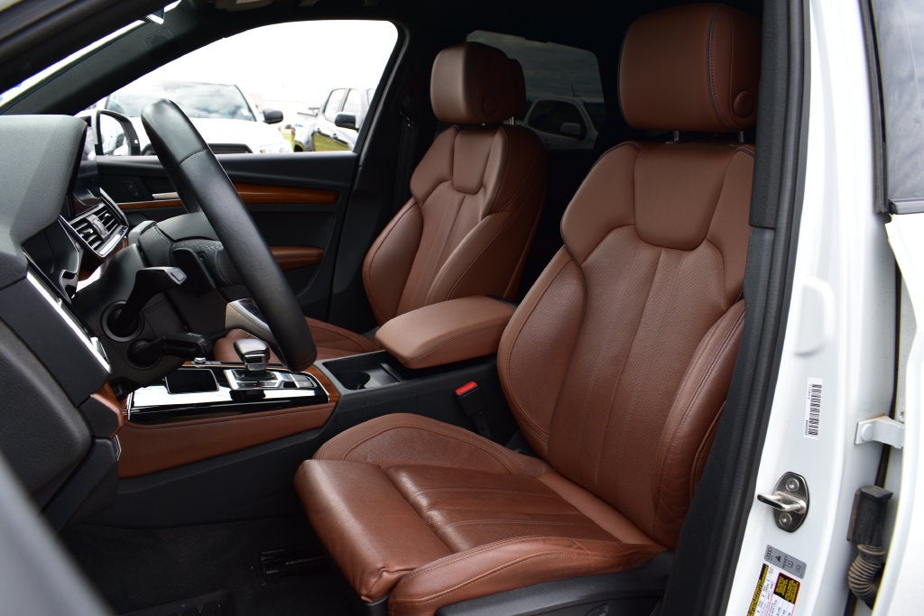 2023 Audi Q5 45 S line Premium quattro