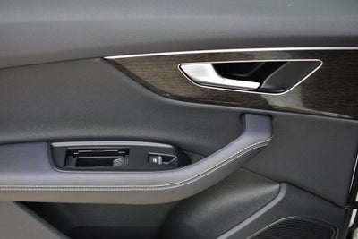 2025 Audi Q7 55 Premium Plus quattro