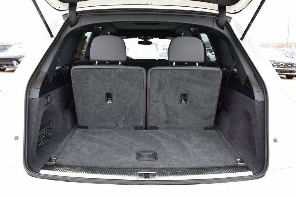 2025 Audi Q7 55 Premium Plus quattro