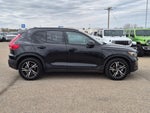 2023 Volvo XC40 B5 Plus Dark Theme AWD