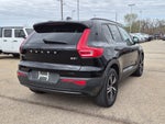 2023 Volvo XC40 B5 Plus Dark Theme AWD