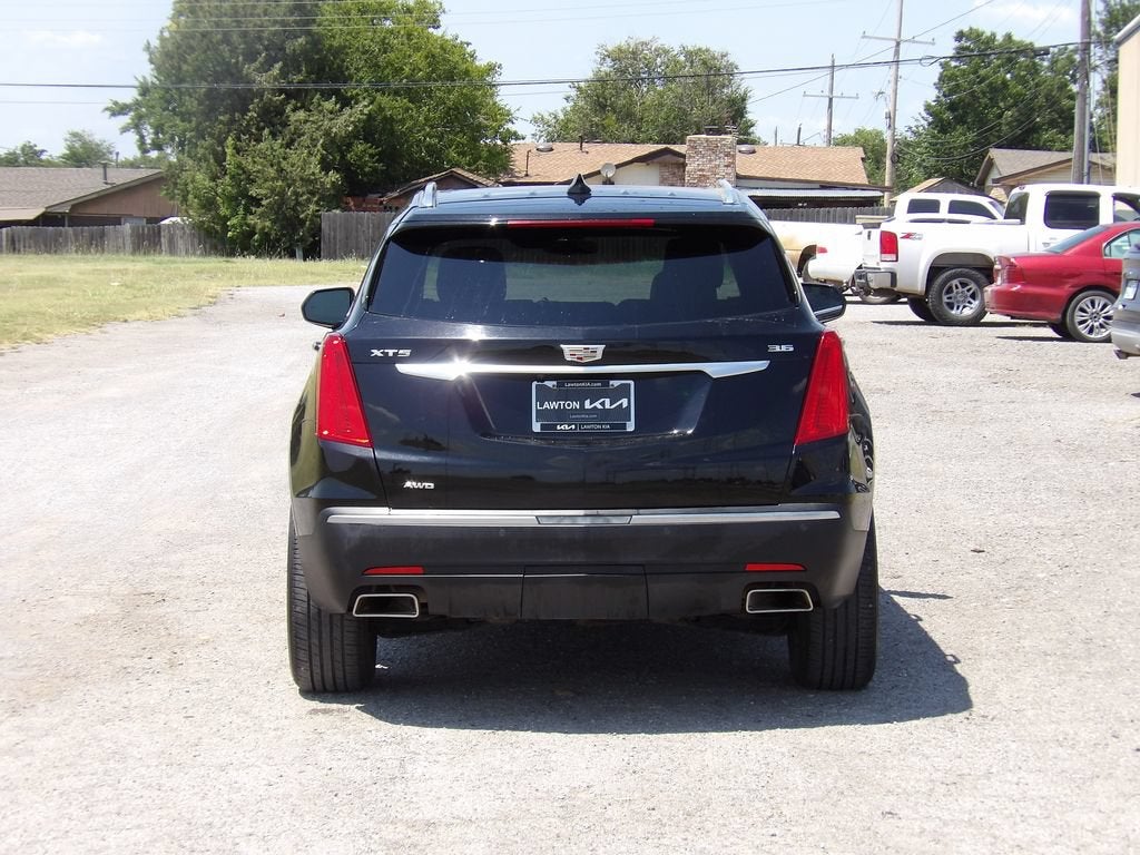 2017 Cadillac XT5 Luxury AWD