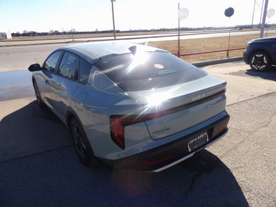 2026 Kia K4 LXS