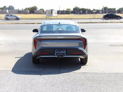 2026 Kia K4 LXS