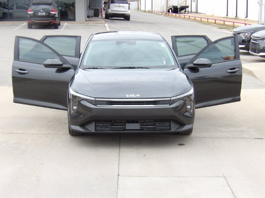 2026 Kia K4 LX