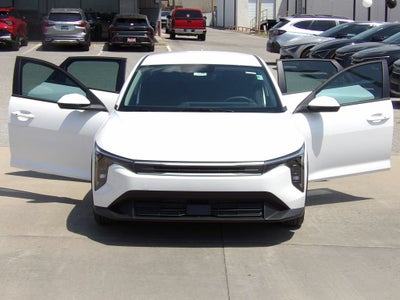 2026 Kia K4 LX
