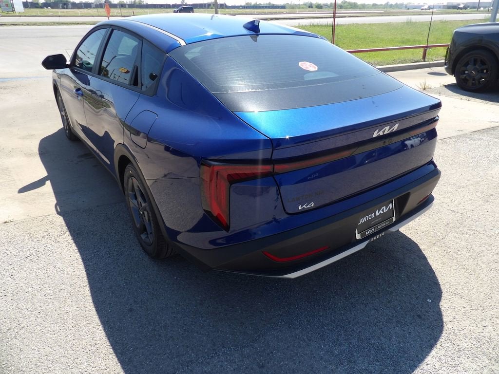 2026 Kia K4 LXS