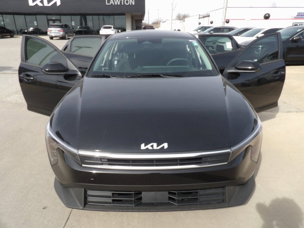 2026 Kia K4 LX