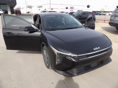 2026 Kia K4 LX