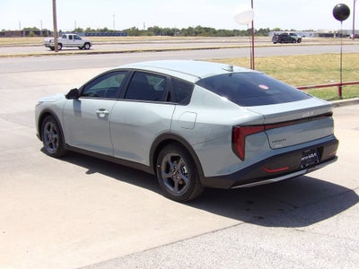 2026 Kia K4 LXS