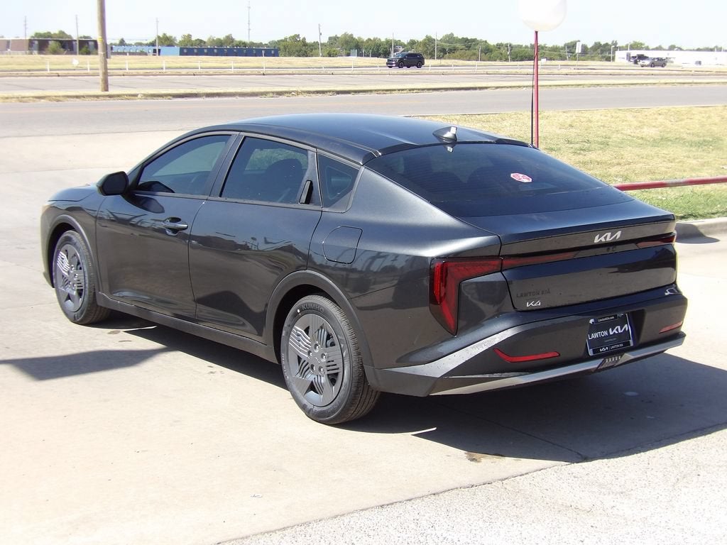 2026 Kia K4 LX