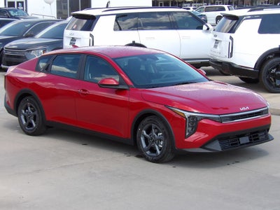 2026 Kia K4 LXS