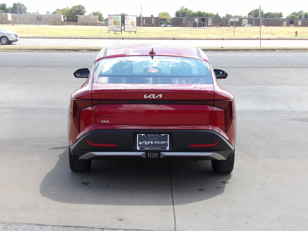 2026 Kia K4 LXS