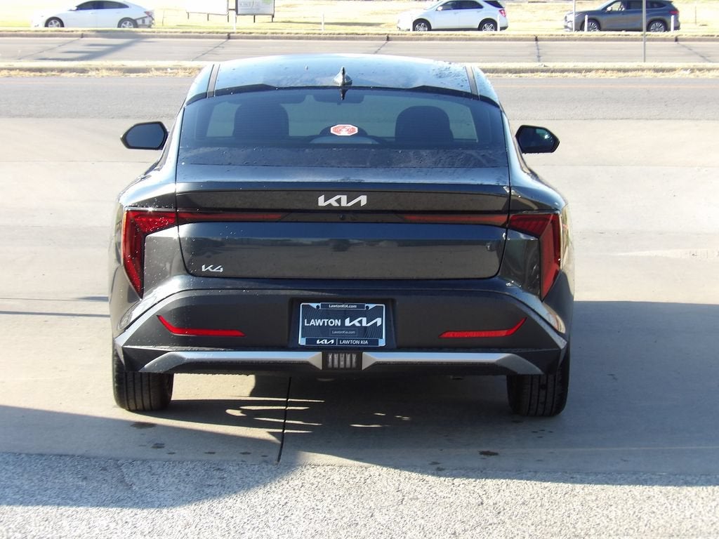 2026 Kia K4 LXS