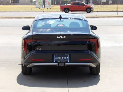 2026 Kia K4 LXS