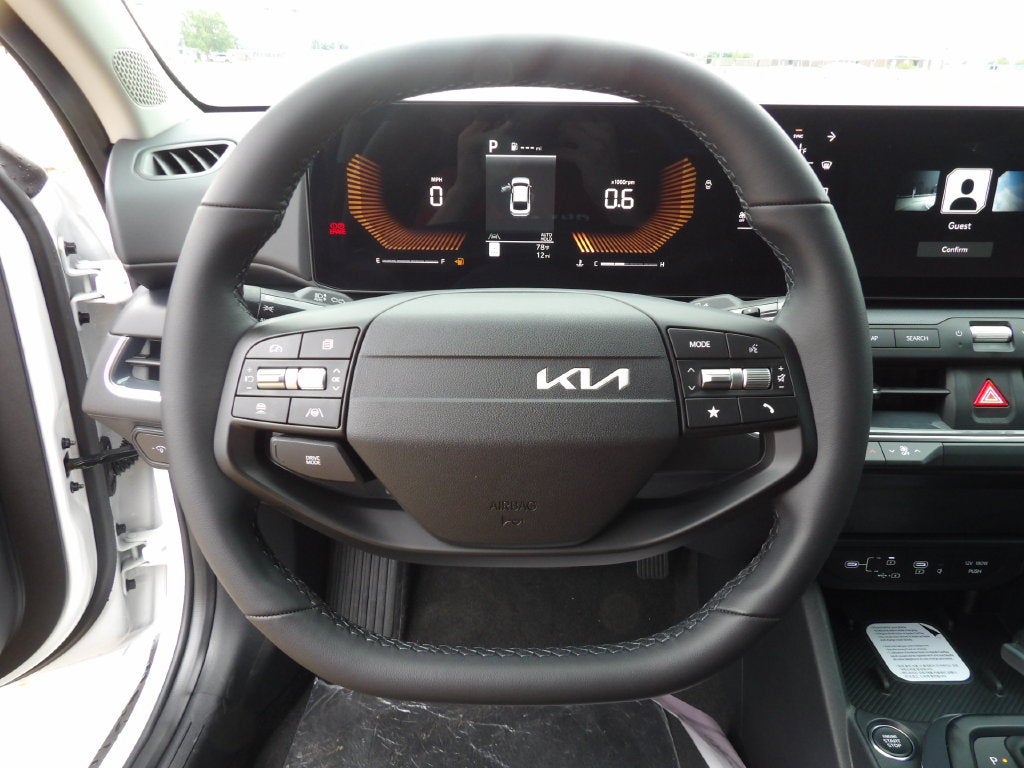 2026 Kia K4 LX