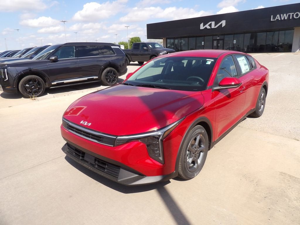 2026 Kia K4 LXS