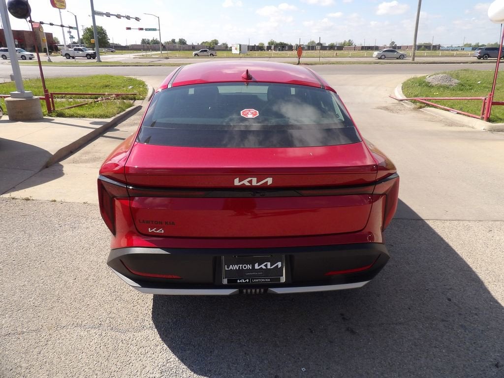 2026 Kia K4 LXS