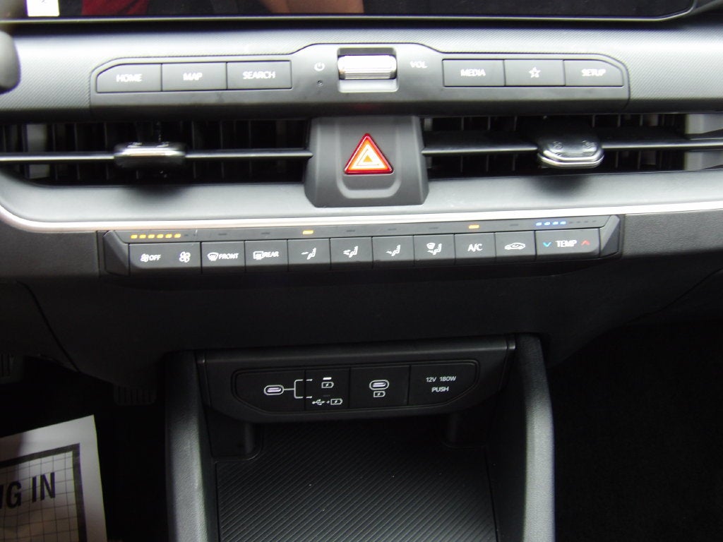 2026 Kia K4 LX