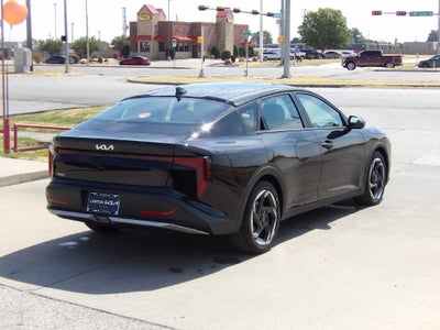 2026 Kia K4 EX