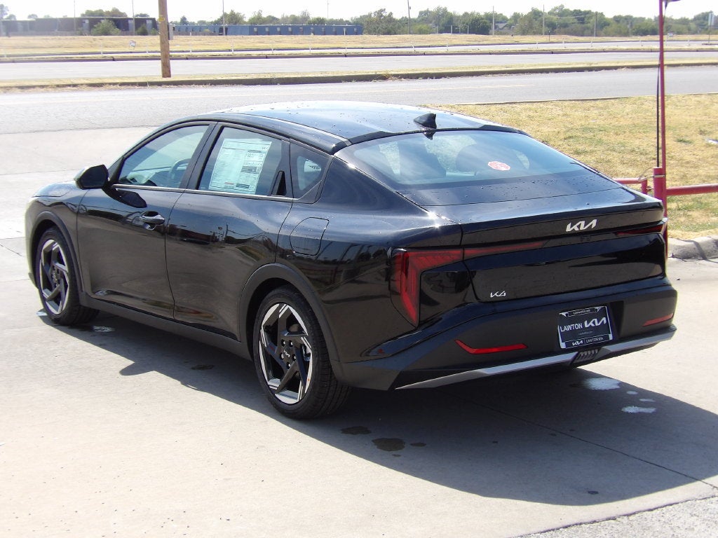 2026 Kia K4 EX
