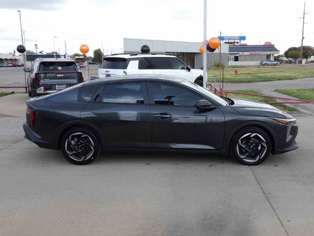 2026 Kia K4 EX
