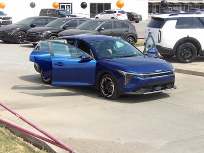 2026 Kia K4 EX