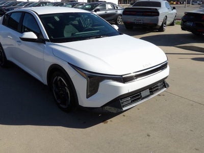 2025 Kia K4 EX