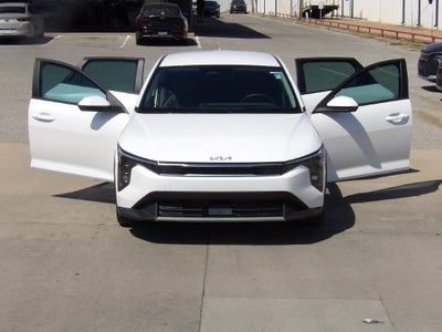 2026 Kia K4 EX