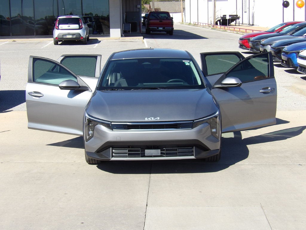 2026 Kia K4 EX