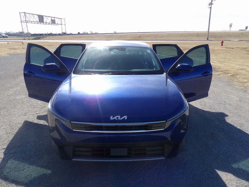 2025 Kia K4 EX