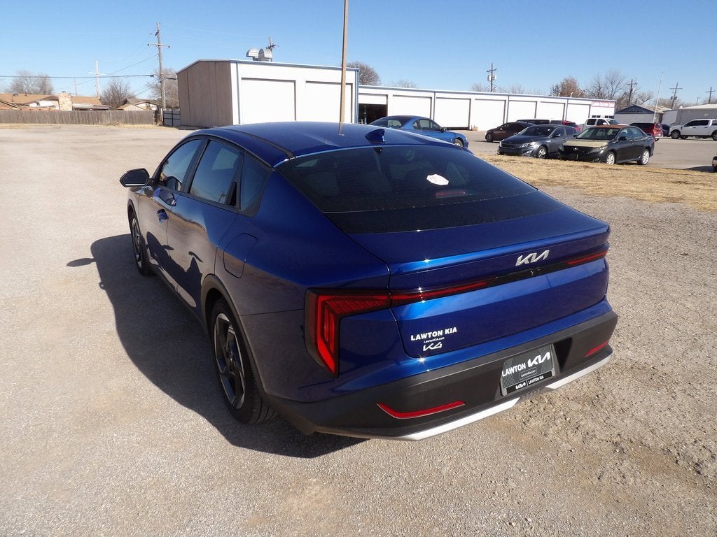 2025 Kia K4 EX