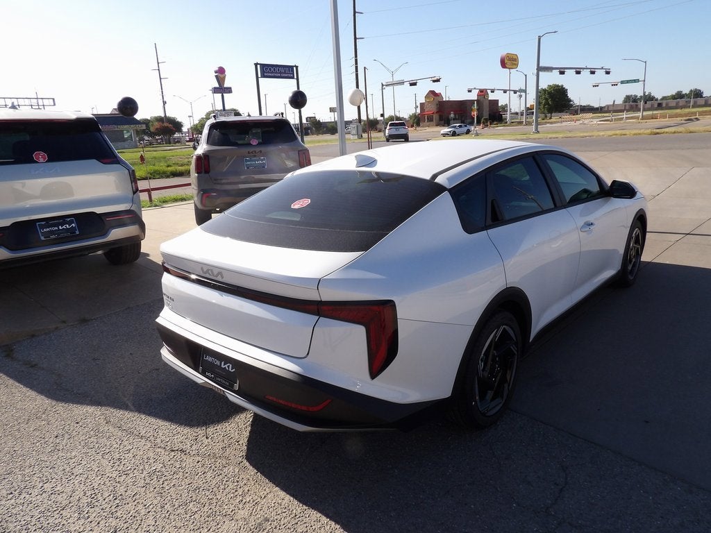2025 Kia K4 EX