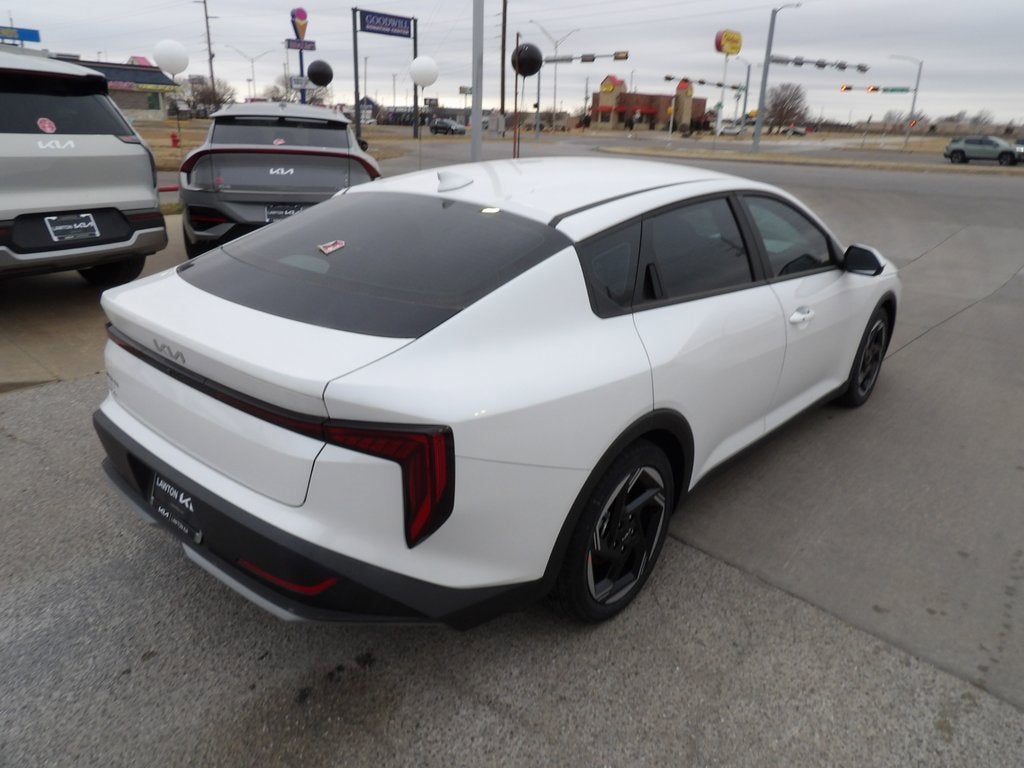 2025 Kia K4 EX