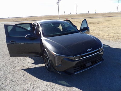 2025 Kia K4 EX