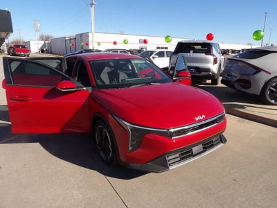 2025 Kia K4 EX