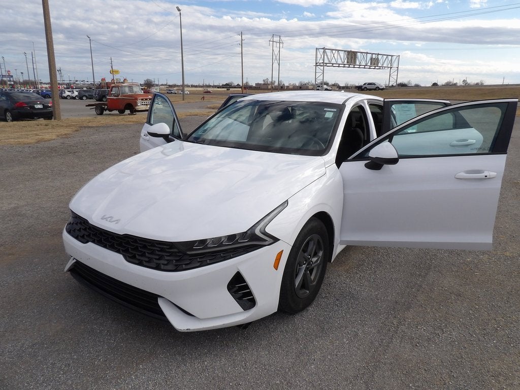 2023 Kia K5 LXS