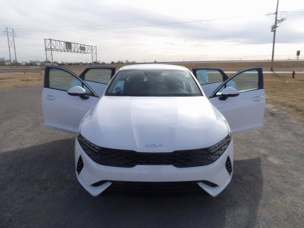 2023 Kia K5 LXS