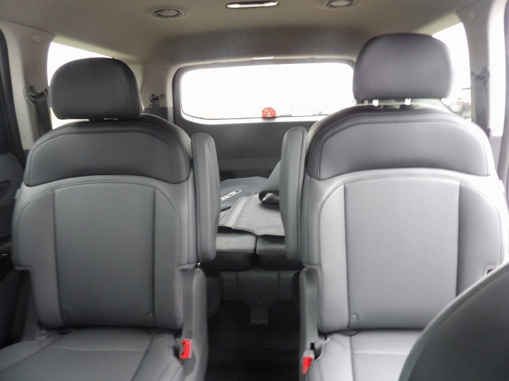 2026 Kia EV9 Light Long Range